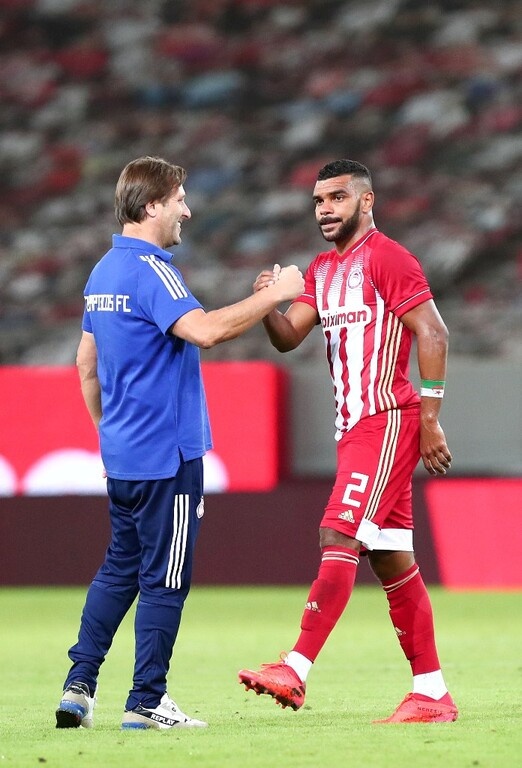 Ολυμπιακός: Οι σκέψεις Μαρτίνς για Παναθηναϊκό και η ανατροπή με Φορτούνη (photos)