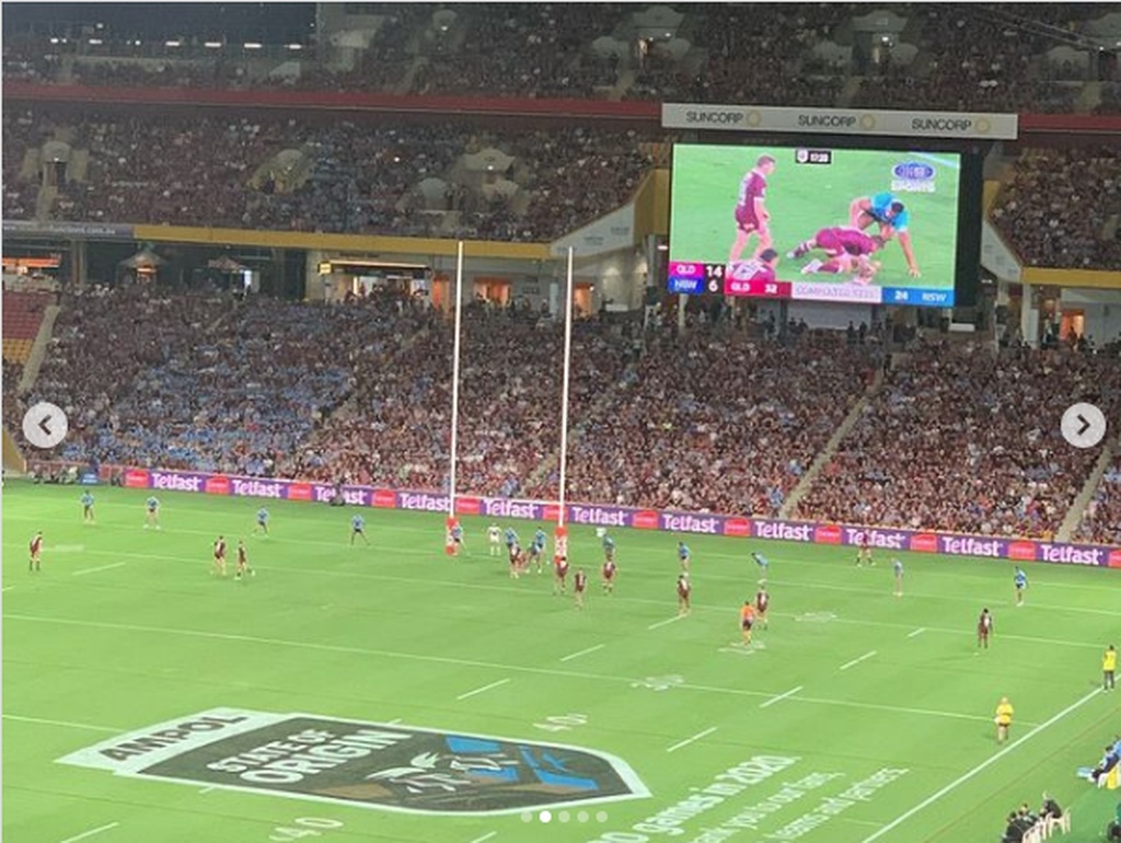 Ποιος κορονοϊός; Χαμός σε παιχνίδι με χιλιάδες θεατές (photos+