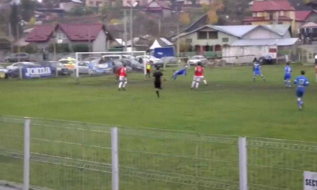 Απίθανο «scorpion kick» γκολ στη Ρουμανία, φωνές για το βραβείο Πούσκας!!! (video)
