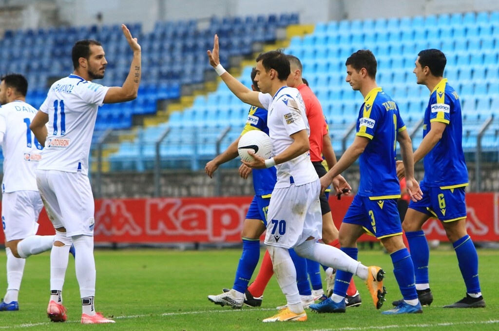 Λαμία-Αστέρας Τρίπολης 2-2: Χορταστικό παιχνίδι στο «Αθ. Διάκος» (photos)