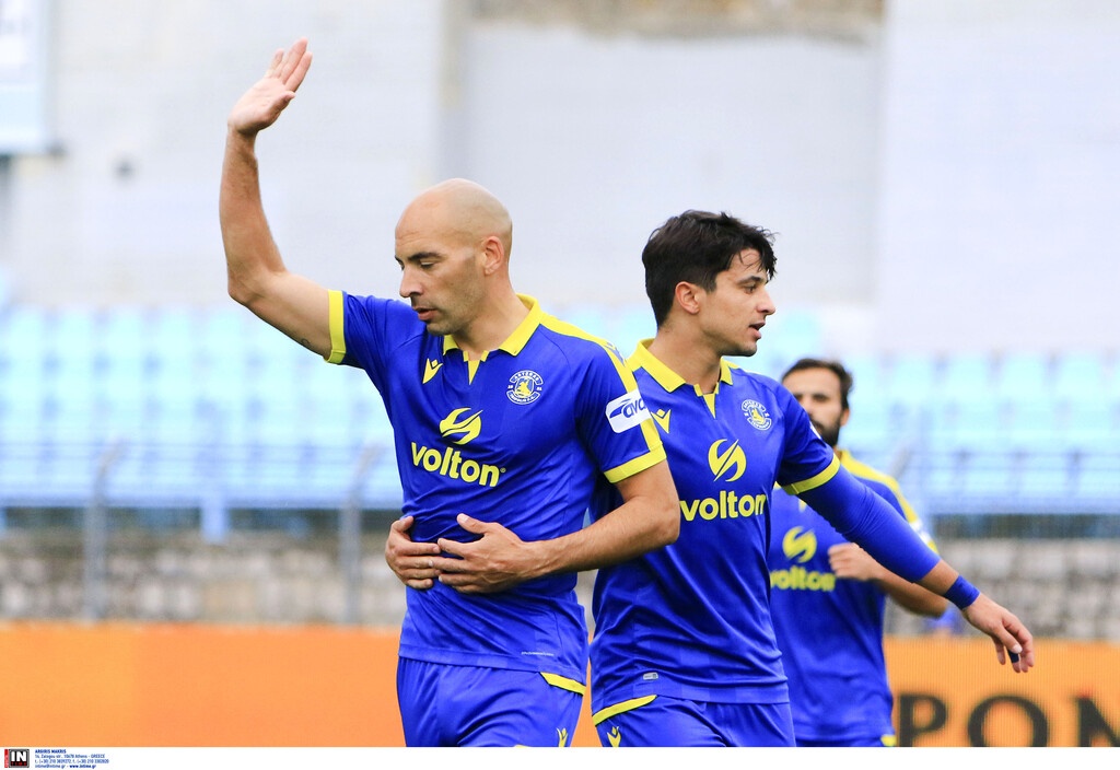 Λαμία-Αστέρας Τρίπολης: Ο Μπαράλες πλήγωσε την πρώην (video)