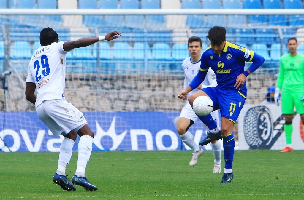 Λαμία - Αστέρας Τρίπολης: Η διαμαρτυρία πριν την σέντρα (photos+video)