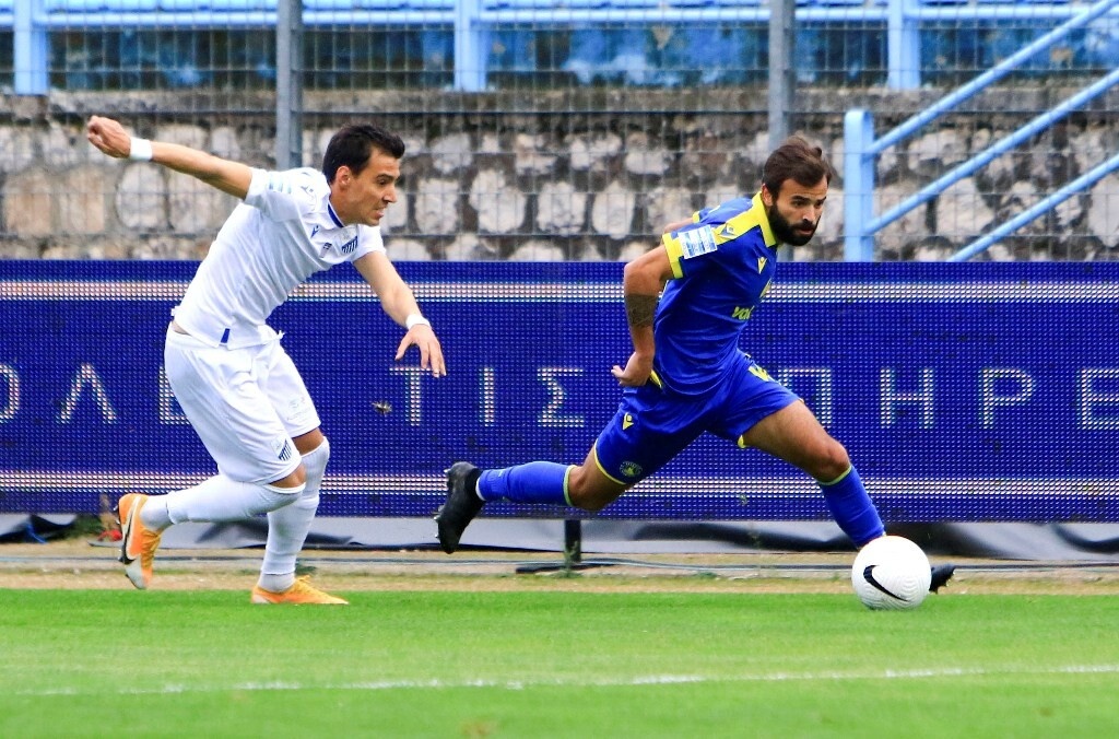 Λαμία - Αστέρας Τρίπολης: Η διαμαρτυρία πριν την σέντρα (photos+video)