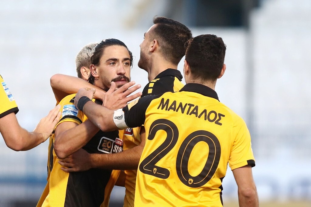 Super League: Η βαθμολογία μετά τα παιχνίδια της Κυριακής (22/11)