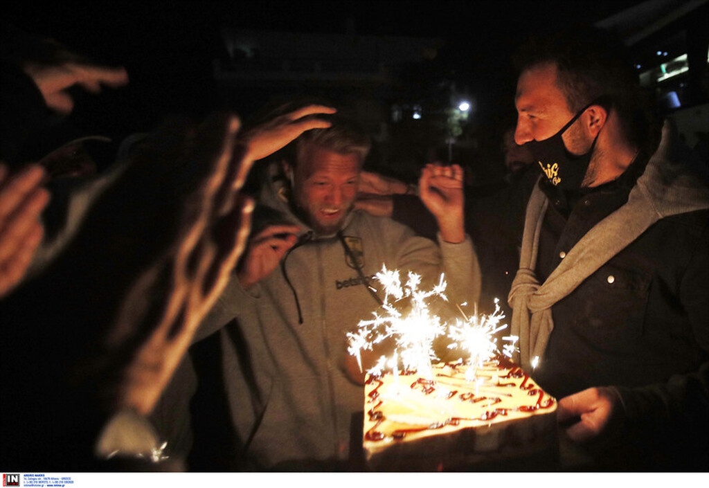Άρης: Πανηγύρια και τούρτα γενεθλίων! (photos)