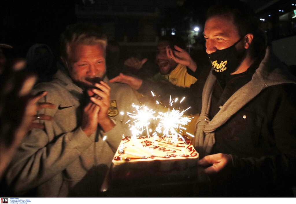 Άρης: Πανηγύρια και τούρτα γενεθλίων! (photos)
