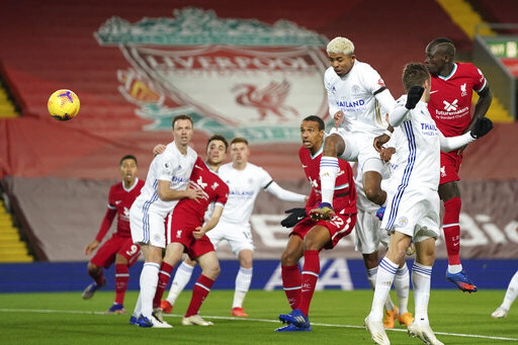 Μυθικό αυτογκόλ στο Λίβερπουλ-Λέστερ: «Κάρφωσε» τον Σμάιχελ ο Έβανς (video+photos)