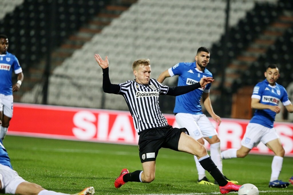 Super League: Η βαθμολογία μετά τα παιχνίδια της Κυριακής (22/11)