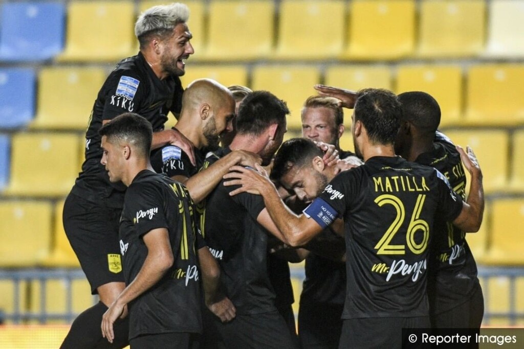 Super League: Στην κορυφή των σκόρερ Σφιντέρσκι και Μπαράλες (photos)