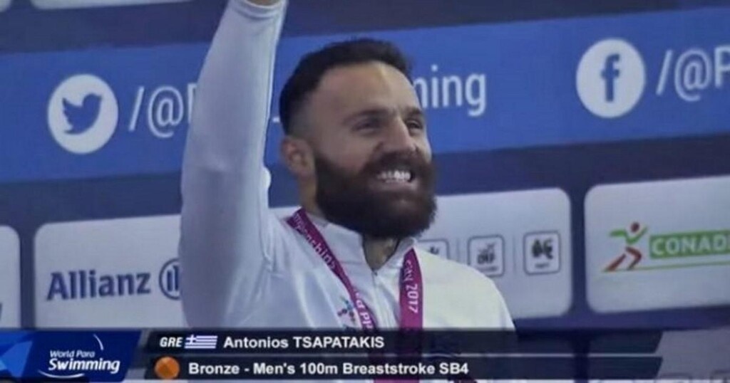 Μπούκαραν στο σπίτι Έλληνα παραολυμπιονίκη και του έκλεψαν τη δάδα (photos)