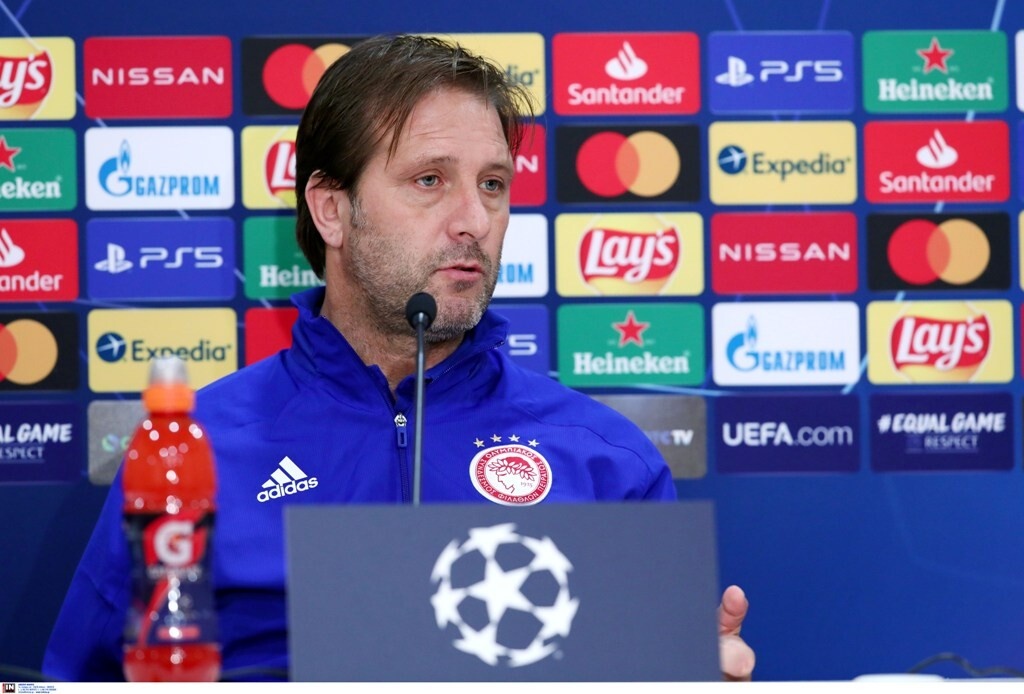 Ολυμπιακός-Μάντσεστερ Σίτι: Έξαλλος με τις συνθήκες στις εθνικές ο Μαρτίνς (photos)