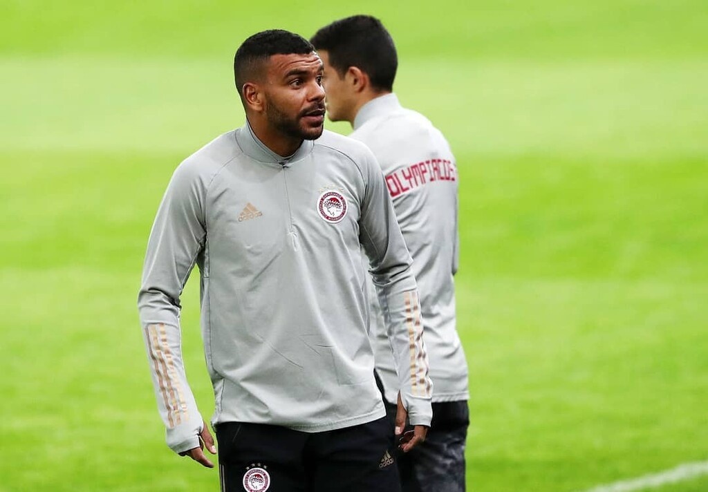 Ολυμπιακός - Μάντσεστερ Σίτι: Έκπληξη με Βινάγκρε και Ραφίνια από Μαρτίνς (photos)