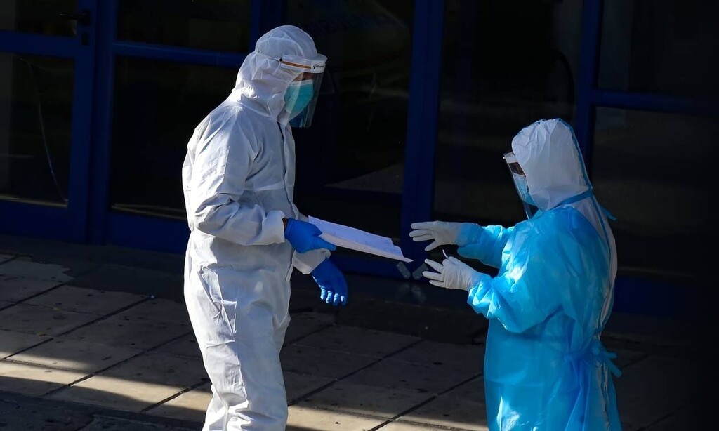 Κρούσματα σήμερα: Νέο αρνητικό ρεκόρ με 562 διασωληνωμένους, 101 θανάτους και 2.135 νέες μολύνσεις