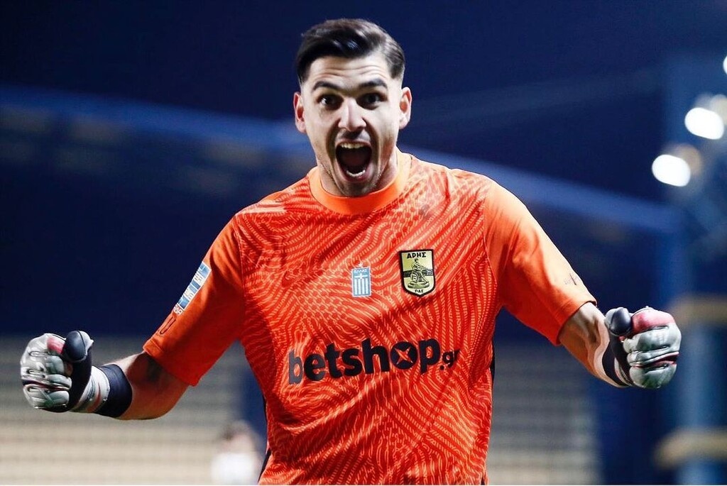 Σιαμπάνης: «Κάνω τον σταυρό μου να νικήσουμε τον Ολυμπιακό» (photos)