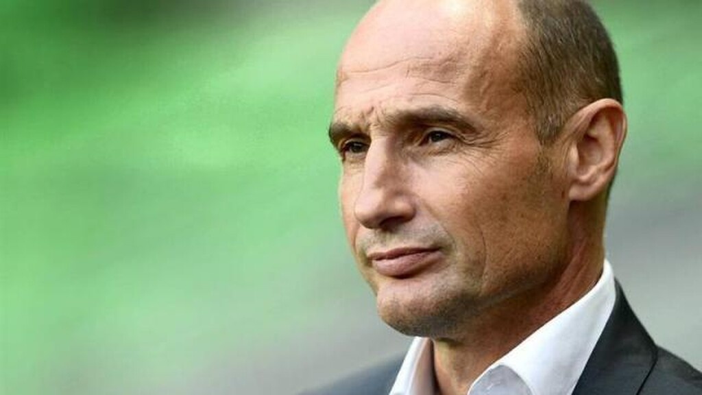 Στο ίδιο έργο θεατές!