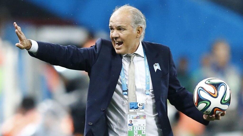 Στο νοσοκομείο σε κρίσιμη κατάσταση ο Αλεχάντρο Σαμπέγια! (photos)