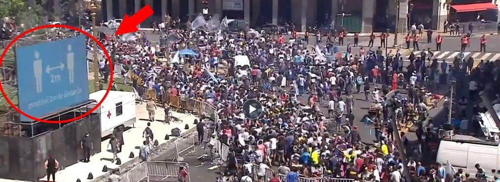 Μαραντόνα: Διακόπηκε το λαϊκό προσκύνημα λόγω των επεισοδίων!