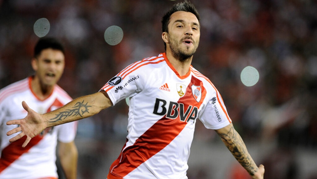 Ντιέγκο Μαραντόνα: Αποχαιρέτησε τον «Θεό» και ο Νάτσο Σκόκο (photos)