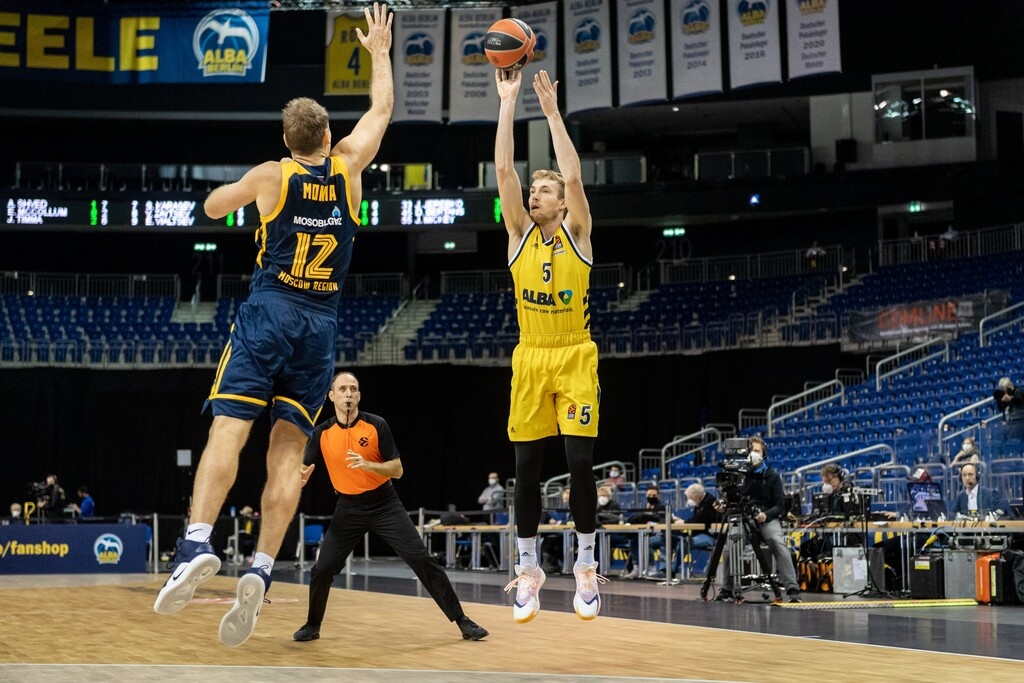 Άλμπα - Χίμκι 100-80: Την χτύπησε στην άμυνα (photos)