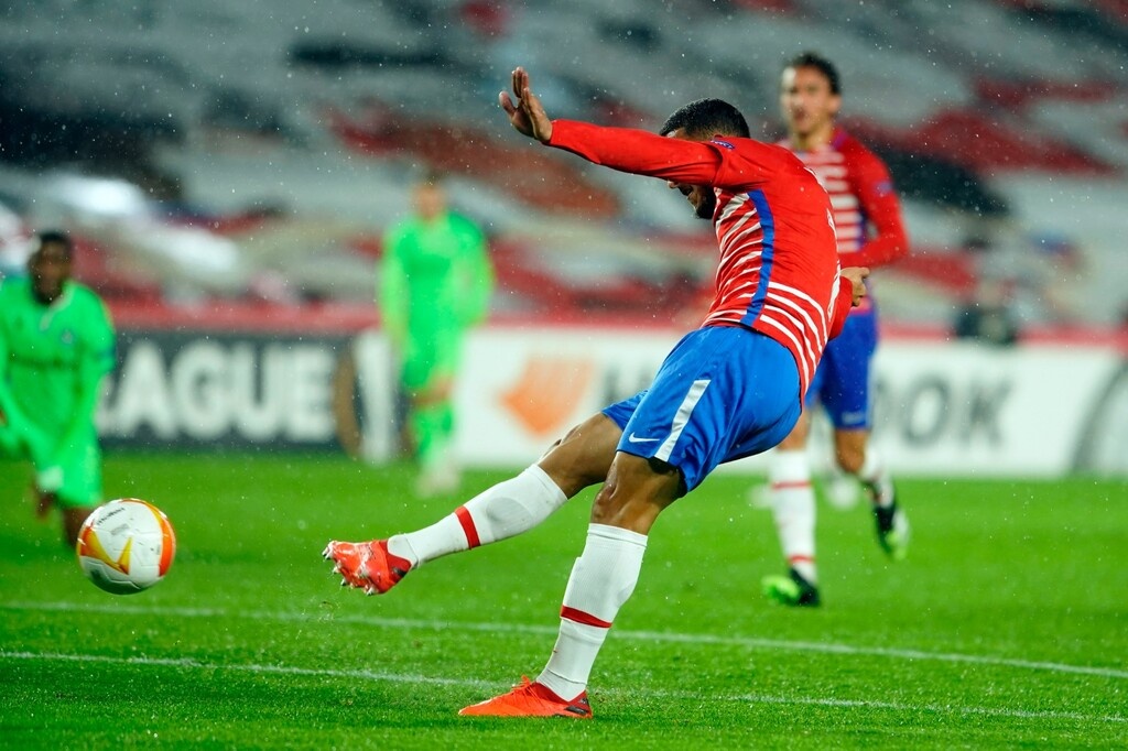 Europa League: Προβάδισμα πρόκρισης για Γρανάδα, 2-1 την Ομόνοια (photos)