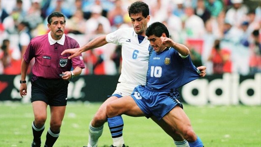 Σαραβάκος στο OnSports.gr: «Φαινόμενο ο Μαραντόνα, δεν μπορεί να συγκριθεί με κανέναν!» (photos)