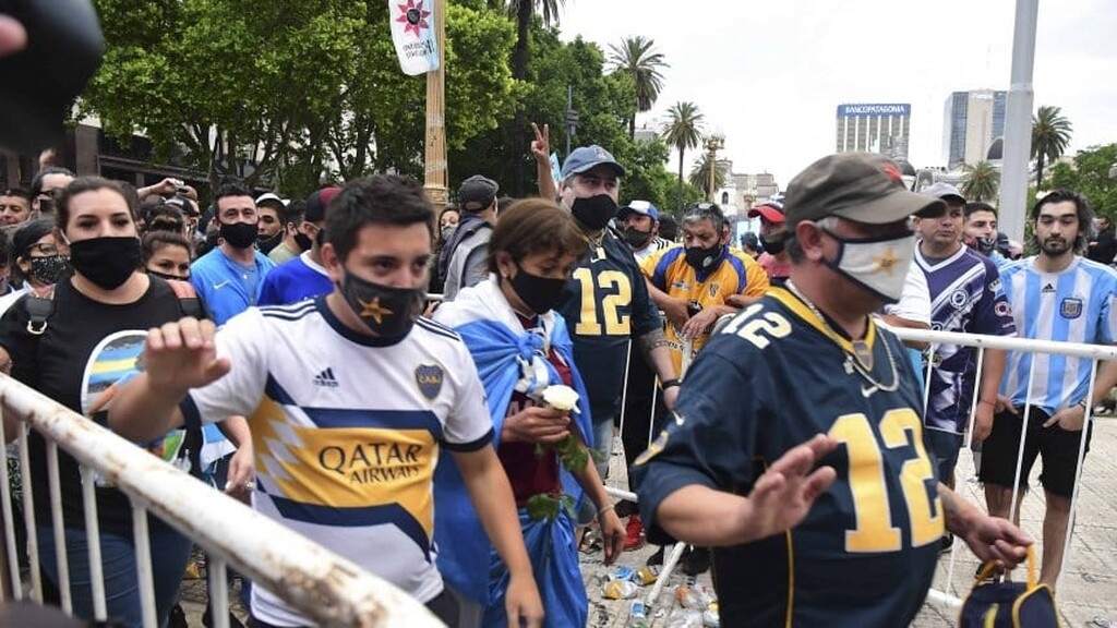 Ντιέγκο Μαραντόνα: Ανατριχιαστική φωτογραφία (Photo)