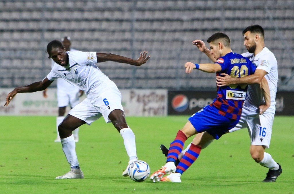 «Βόμβα» από UEFA στη Super League: Έρευνα για στημένο ματς στα play out (photos)