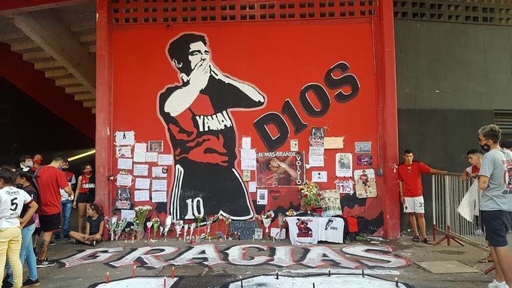 Ντιέγκο Μαραντόνα: Αδημοσίευτα πλάνα του «Θεού»! (Photos & Video)