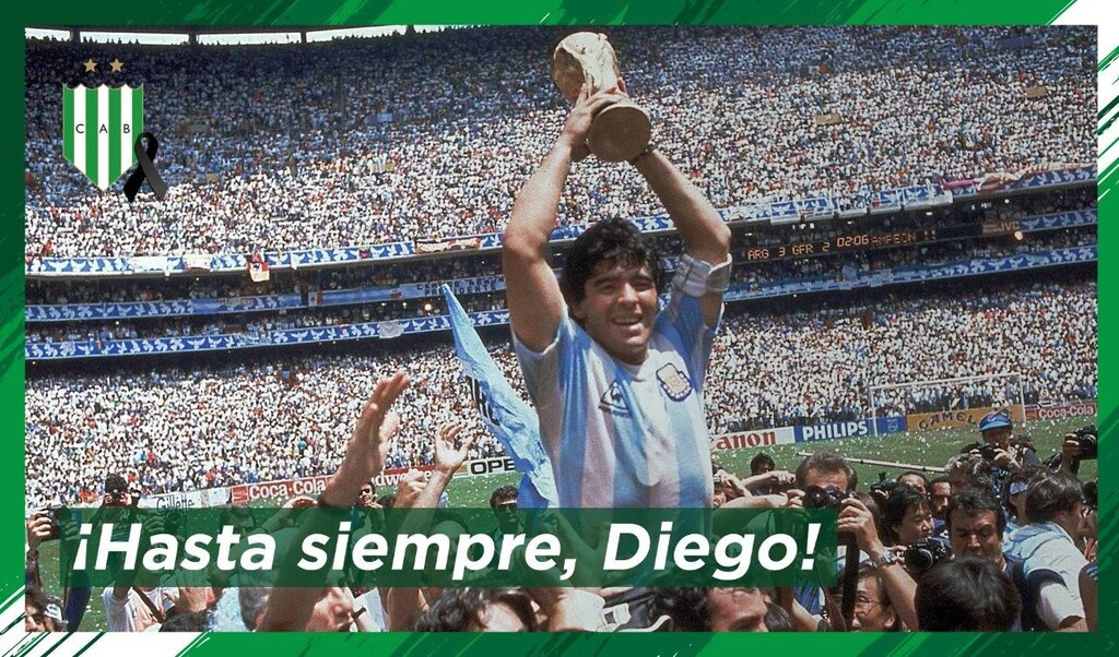 Ντιέγκο Μαραντόνα: Το πρόσωπο του «Θεού» στη φανέλα της Μπάνφιλντ (photos+video)