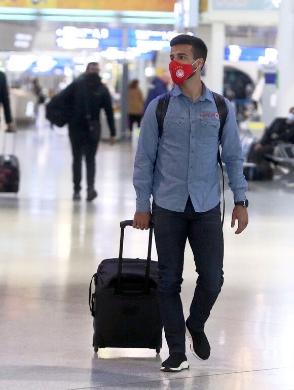 Ολυμπιακός: Αναχώρησε για Θεσσαλονίκη (photos)