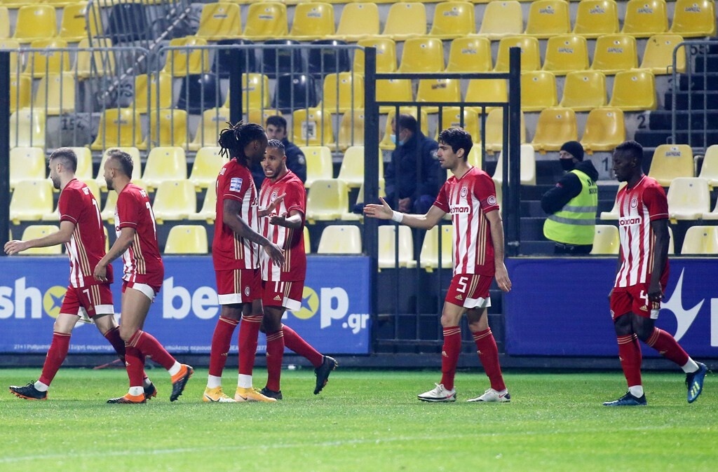 Άρης - Ολυμπιακός 1-2: Φορτούνης κέρναγε, Μπουχαλάκης… σκόραρε (photos+videos)