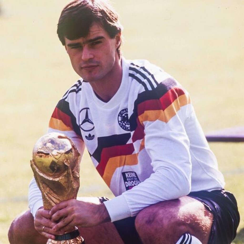 Ντιέγκο Μαραντόνα: Οι καλύτεροι προσκυνούν τον κορυφαίο! (Video & Photos)