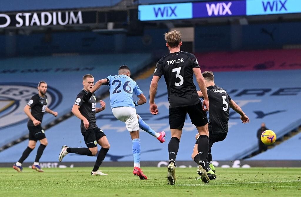 Premier League: Πάρτι Μάντσεστερ Σίτι με πεντάρα και σόου Μαχρέζ! (video+photos)