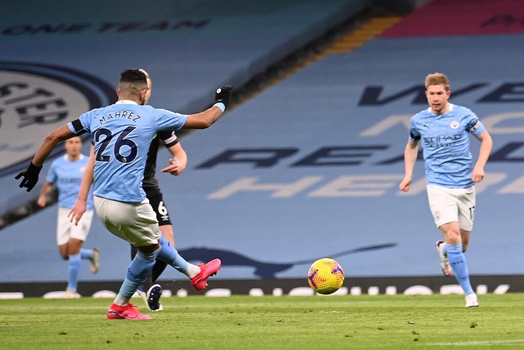 Premier League: Πάρτι Μάντσεστερ Σίτι με πεντάρα και σόου Μαχρέζ! (video+photos)