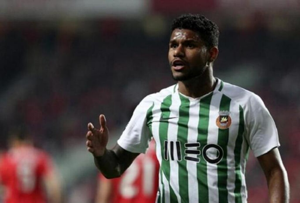 Ολυμπιακός: «Μάχη» με Σπόρτινγκ για Ρέις (photos)