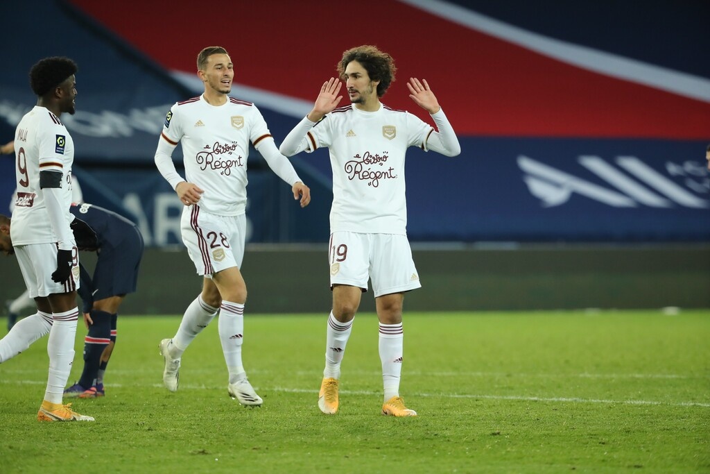 Ligue 1: Ψυχωμένη η Μπορντό οδήγησε σε γκέλα την Παρί Σ.Ζ.! (video+photos)