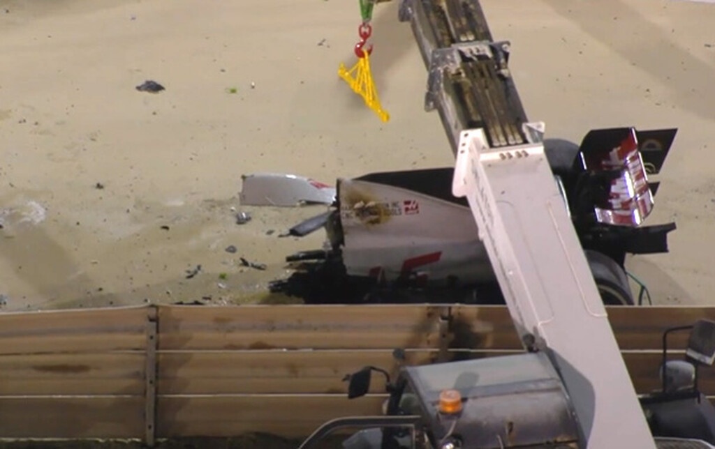 Τρομακτικό ατύχημα στην Formula 1: Από θαύμα ζουν οι οδηγοί (video+photos)