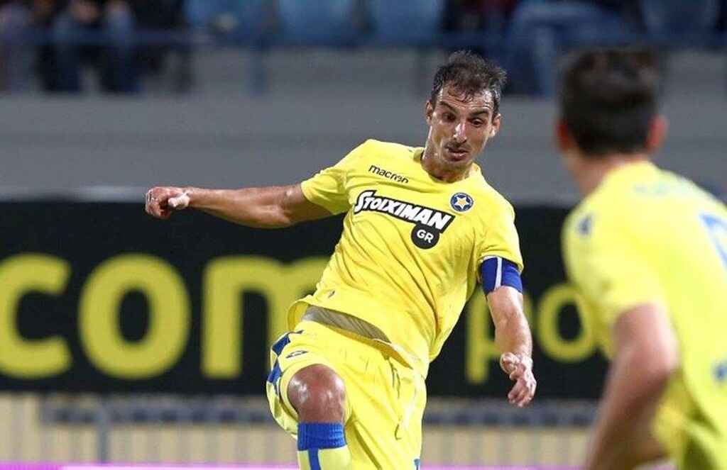 Έστειλε την μπάλα στα... περιστέρια - Το σουτ του Έλληνα παίκτη που έγινε viral (video+photos)