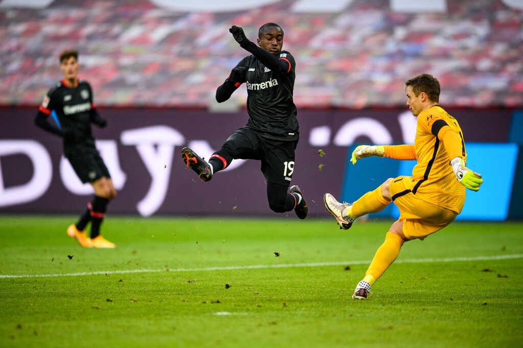 Bundesliga: Γκέλα για τη Λεβερκούζεν! (video+photos)