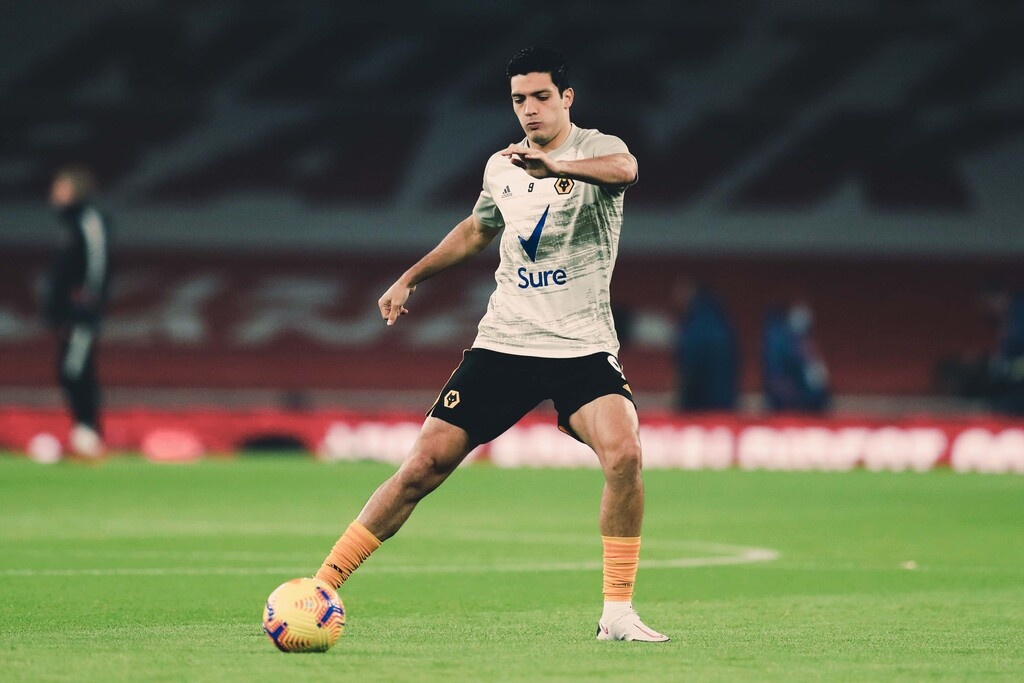 Γουλβς: Χειρουργήθηκε ο Χιμένες (video+photos)