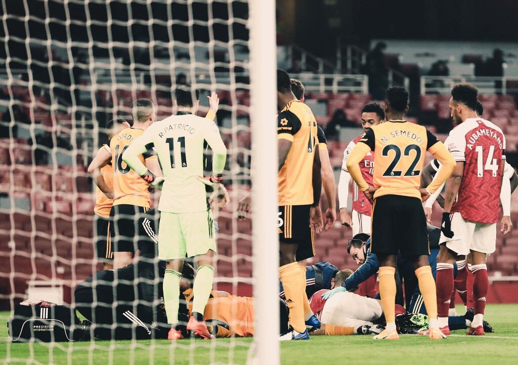 Γουλβς: Χειρουργήθηκε ο Χιμένες (video+photos)