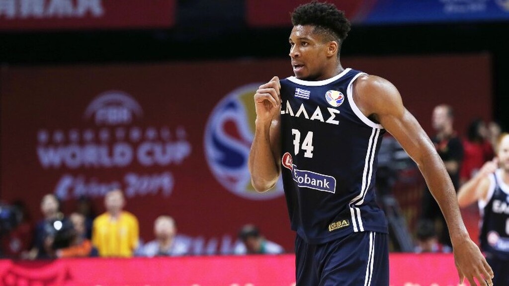 Αντετοκούνμπο: «Στην Εθνική μέχρι τα 38-40» (video+photos)