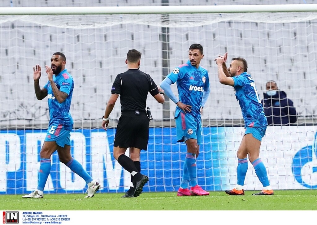 Μαρσέιγ-Ολυμπιακός: Το χέρι του Ραφίνια και το πέναλτι που  άναψε «φωτιές»