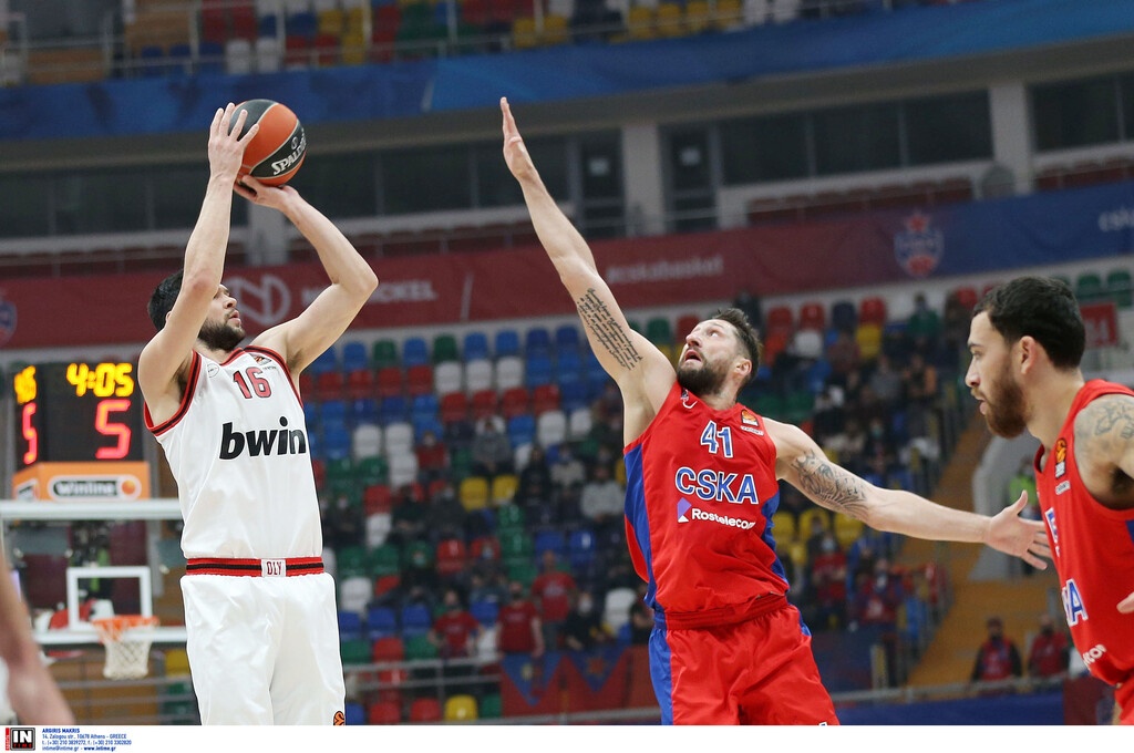 ΤΣΣΚΑ Μ.-Ολυμπιακός 80-61: Άντεξε ένα δεκάλεπτο και κατέρρευσε!