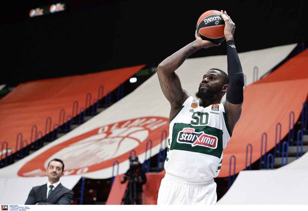 Αρμάνι - Παναθηναϊκός: Καρέ καρέ το τεράστιο διπλό (photos)