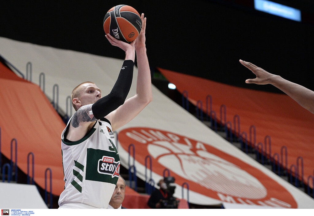 Αρμάνι - Παναθηναϊκός: Καρέ καρέ το τεράστιο διπλό (photos)