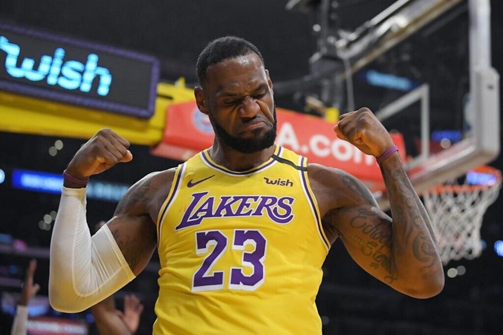 NBA: Φτιάχνουν «dream team» και πάνε για το repeat οι Λέικερς (videos+photos)