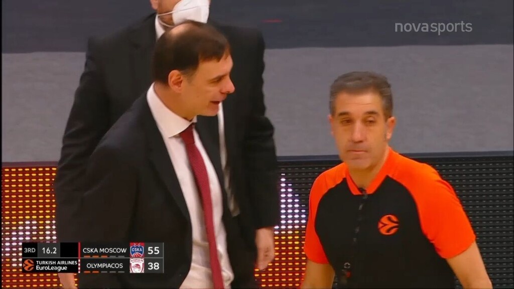 ΤΣΣΚΑ Μόσχας-Ολυμπιακός: Χαμός με Μπαρτζώκα, «άντε γαμ...ου» στους διαιτητές και αποβολή (video)