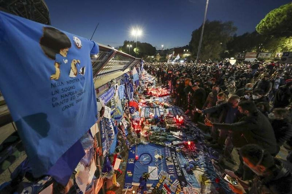 Νάπολι: «Καλώς ήρθατε στο στάδιο ‘’Ντιέγκο Μαραντόνα’’»