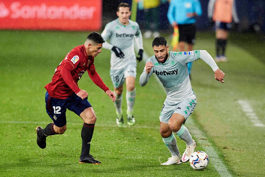La Liga: «Πέρασε» απ’ την Παμπλόνα η Μπέτις!